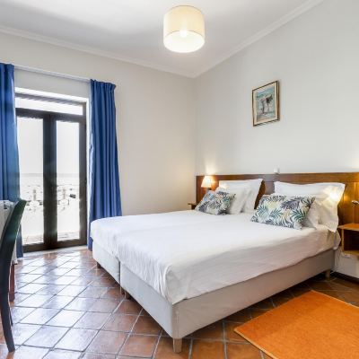 Superior Double or Twin Room with River View Residencial Mares Promo Code