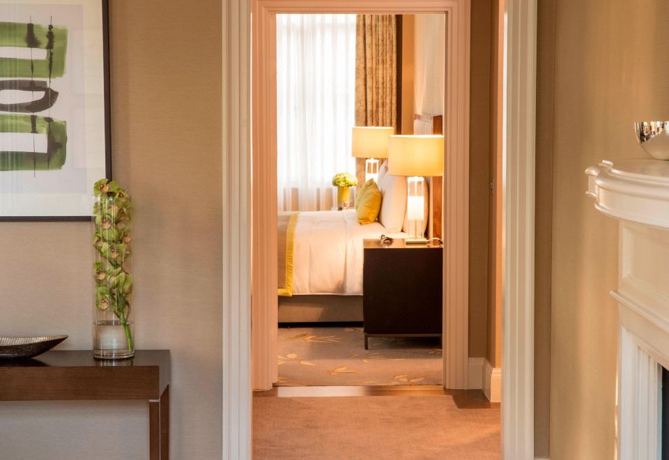 JW Marriott Grosvenor House LondonPremium Park View Suite, Executive Lounge Access, 1 King
