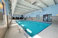 Divya Sutra Plaza and Conference Centre Calgary Airport