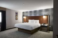 Hampton Inn by Hilton Newark Airport