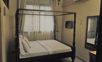 Transit Airport B&B - Housity