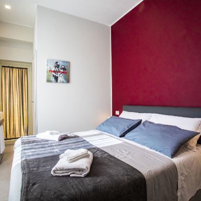Deluxe Double Room with Balcony Garibaldi 136 Promo Code