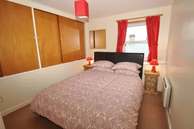 3 Varis Apartments Hotele w: 