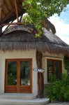 Casa Iguana Holbox - Beachfront Hotel