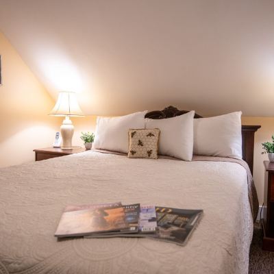 Classic Apartment, 1 Queen Bed Bar Harbor Manor Promo Code
