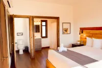 Selah Hotel