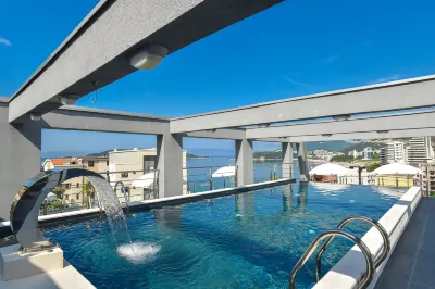 Hotel La Mer Ξενοδοχεία στην πόλη 