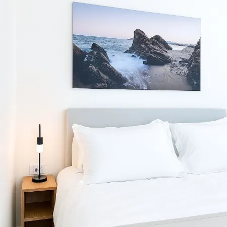 SeaRock Suites