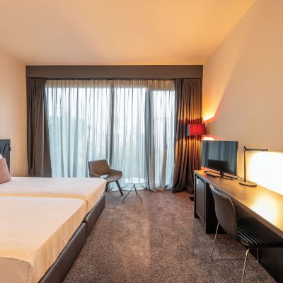 Superior Double Room Serwir Hotel Promo Code
