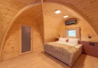 Snow Resort Kirkenes Hotel a 