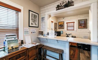Riverside Cottage - Housity
