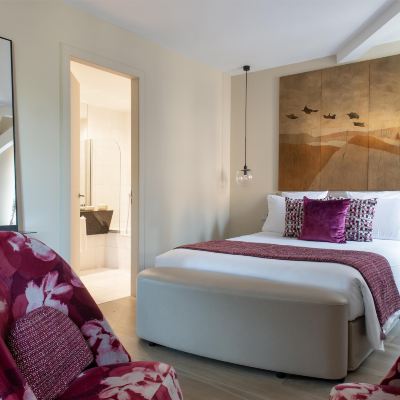 1 Queen Bed Non-Smoking Classic Room Old Town View Wi-Fi Air-Conditioned Twin on Request Hotel & Spa REGENT PETITE France Promo Code