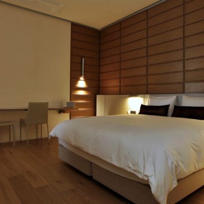 Wood Terrace 오월호텔 쿠폰