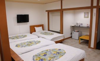 Hotel Naniwa Shimanouchi