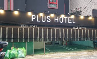 Plus Hotel Dongdaemun