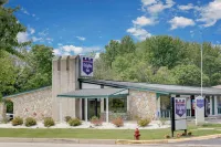 Knights Inn Macedonia Отели в г. 