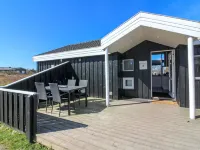 "Amadahy" - 950m from the Sea Hotels in Bindslev