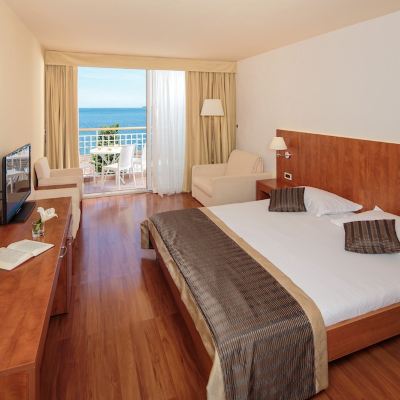 Premium Room with Balcony, Sea Side-Extra Bed