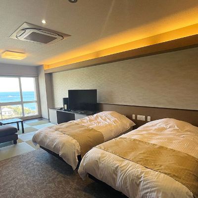 5th And 4th Floors:Private Saunas And Rooms With Panoramic Baths[Japanese-Western Room][Non-Smoking][Ocean View]