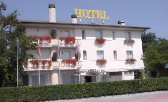 Hotel Al Sole - Housity
