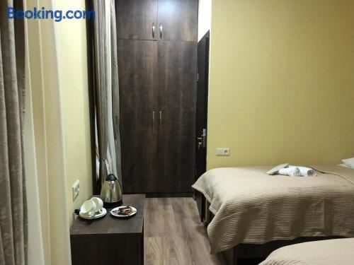 带浴室的双床房