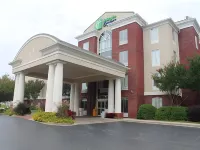 Holiday Inn Express & Suites RIPLEY by IHG Hotels in 