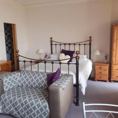 Family Room-Room 8 The Sands Hotel Promo Code