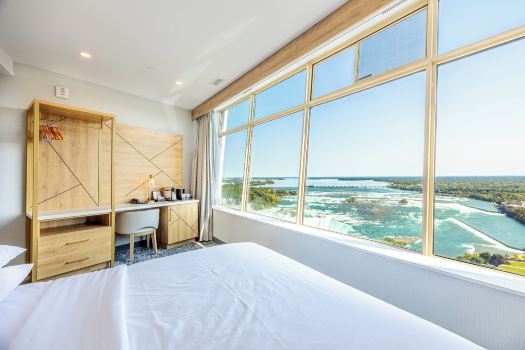 Tower Hotel at Fallsview