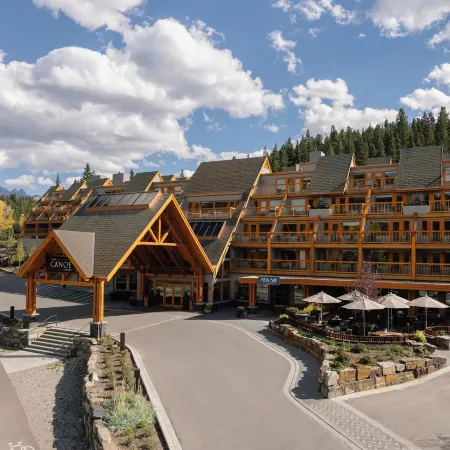 Hotel Canoe & Suites