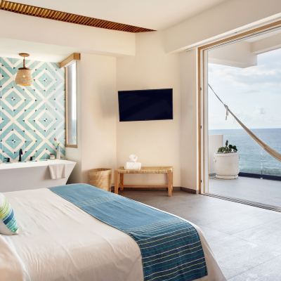 Deluxe Room, 1 King Bed, Bathtub, Ocean View Hotel Basalto Promo Code