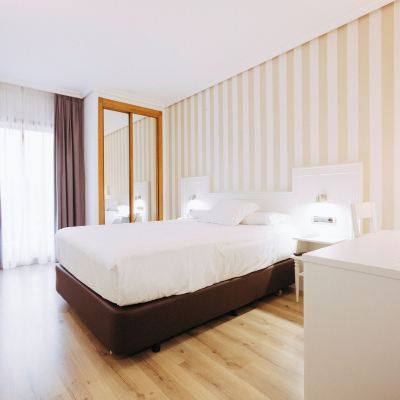 Double Room with Terrace Alfonso I Promo Code