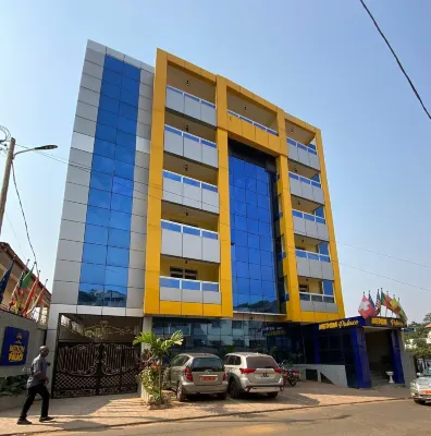Résidence hôtelière Medom Palace, Bastos Hotel a 