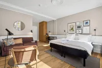 Hotel Kong Arthur Hotels in 