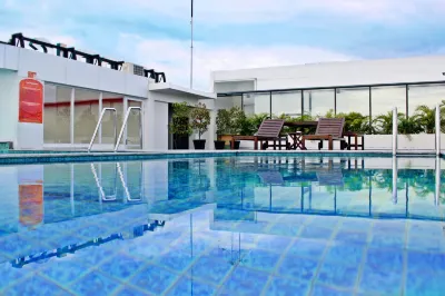 HARRIS Pontianak Hotel di 