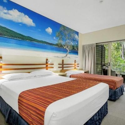 Wallum Family Resort Room
