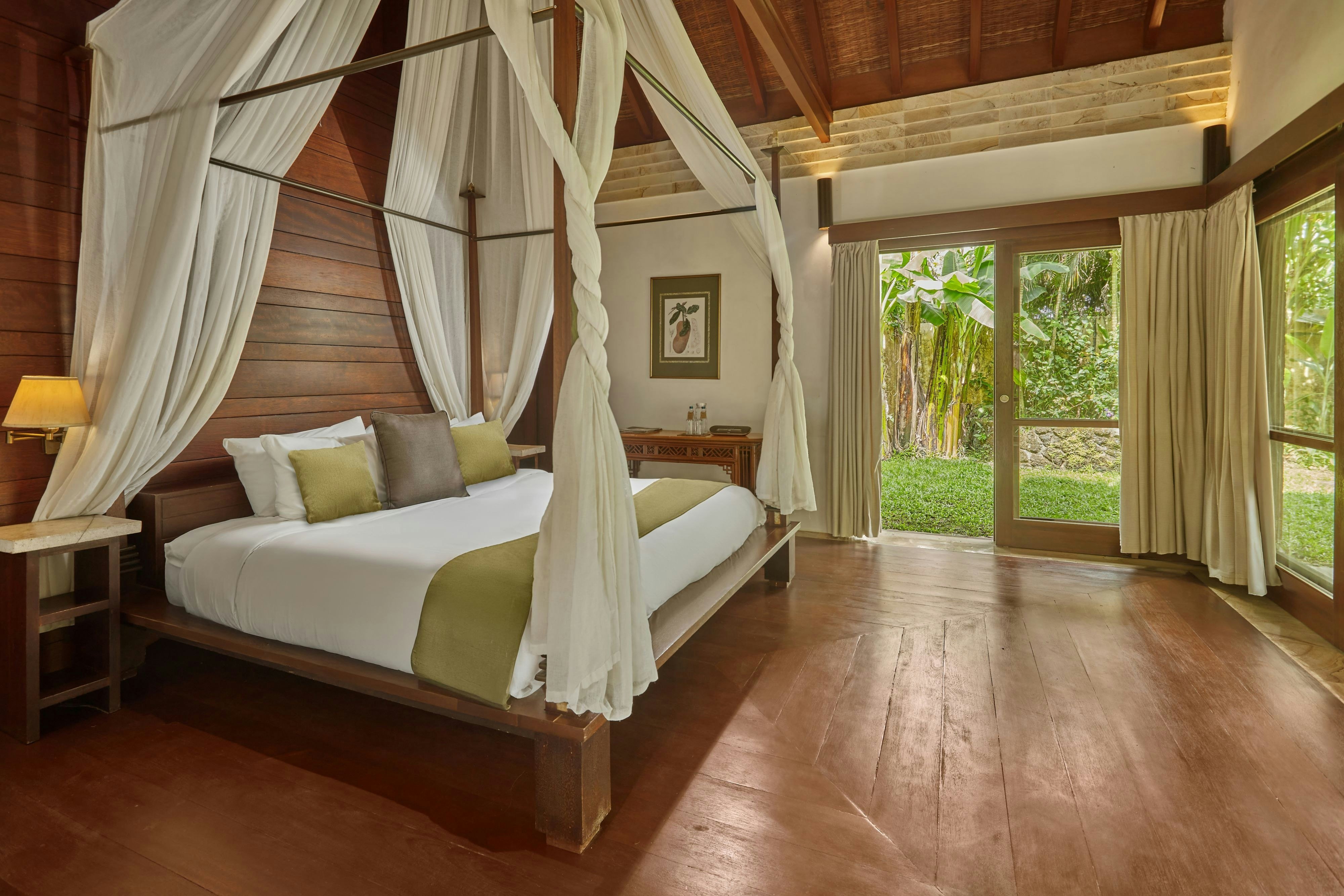 Anahaw礼宾楼层别墅，1张大床，园景