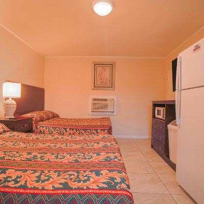 2 Queen Bed Texana Inn Promo Code