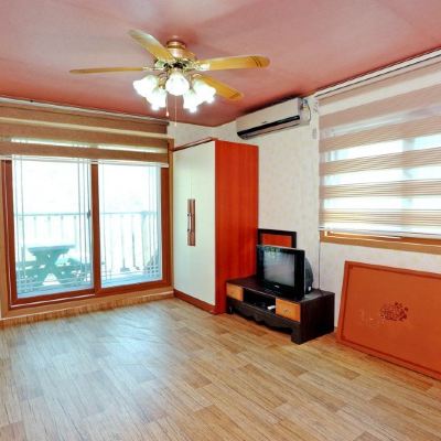 본관-강나루 Hongcheon Flowering Hill Pension 쿠폰