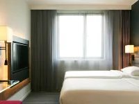 Moxy Paris Charles de Gaulle Airport Hotels in Val-d'Oise