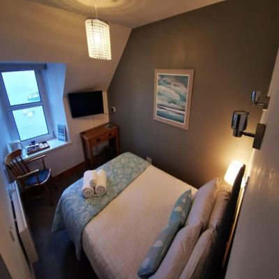 Double Room, Ensuite, Sea View (Compact)