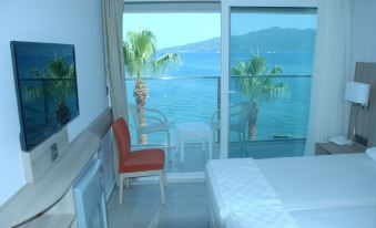 Begonville Beach Hotel - Adult Only