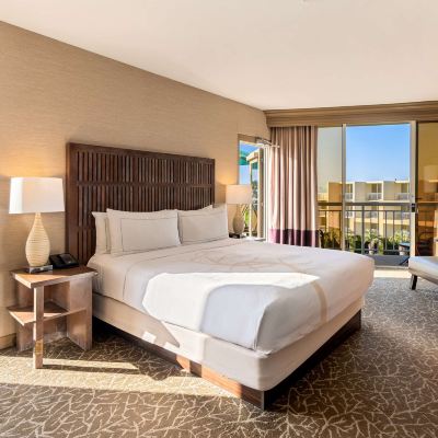 Coastal Golf Terrace View with Fire Pit Hilton La Jolla Torrey Pines Promo Code