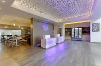 Holiday Inn Express VILLAHERMOSA TABASCO 2000 by IHG