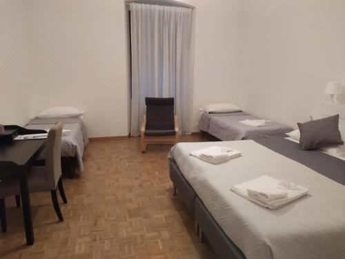 三人房（带独立浴室）