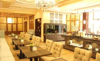 Atlas B&B Hotel - Housity
