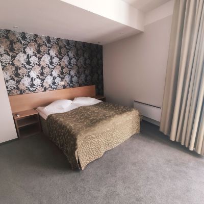 Suite With Terrace Barclay Hotel Promo Code