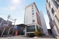Mida Hotel Ngamwongwan