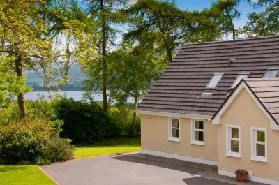 Abhainn Ri Cottages Hotels in 