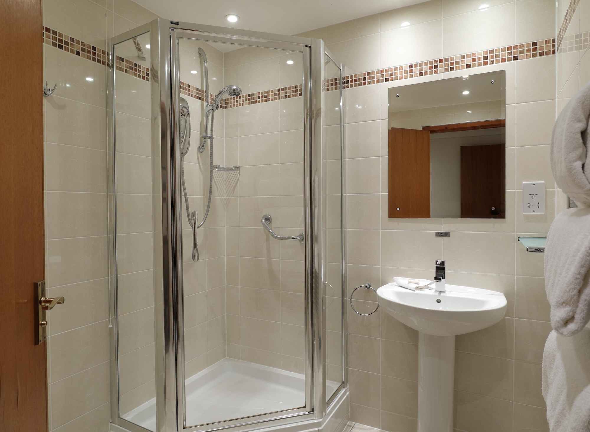 标准两卧室公寓