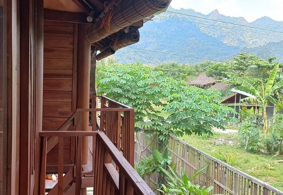 经典复式， 山景